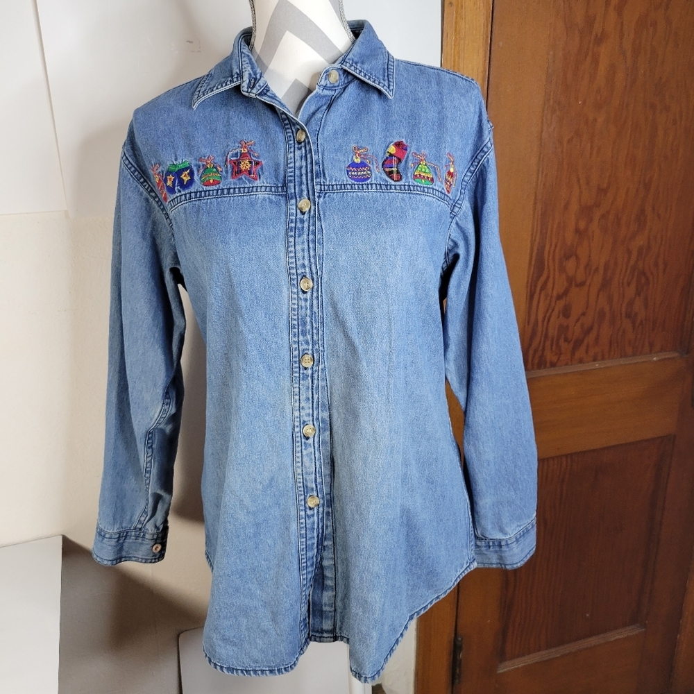 Womens Solutions Casualwear Christmas Denim Long Sleeve Button Front Size Med